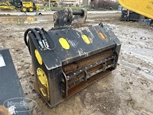 Back of Padding Bucket,Side of Used Padding Bucket,Used Remu Padding Bucket,Used Padding Bucket in yard,Side of used Remu